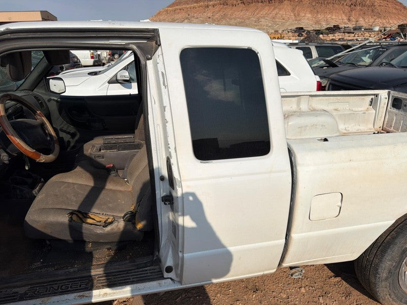 Used Rear Left Door Assembly Rear Side fits: 2000 Ford Ranger L. priva