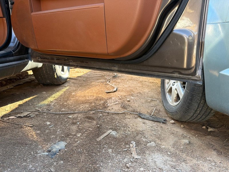 Used Front Right Door Assembly Front fits: 2004 Infiniti FX SERIES key