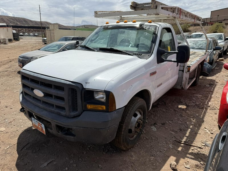 Used Engine Control Module (ECM) fits: 2006 Ford F350SD PICKUP Grade A