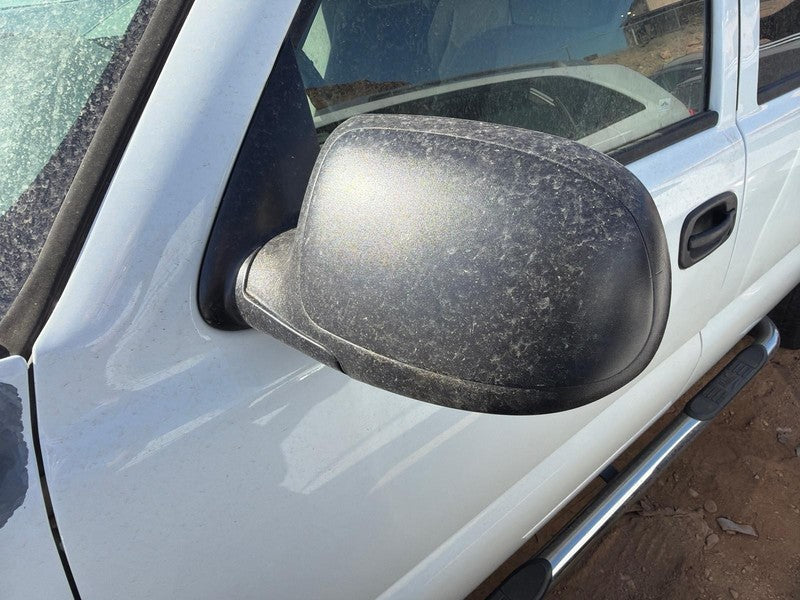 Used Left Door Mirror fits: 2006 Chevrolet Suburban 1500 Power w/o int
