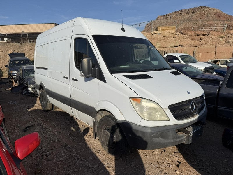 Used ABS Pump and Motor Assembly fits: 2011 Mercedes-benz Mercedes spr