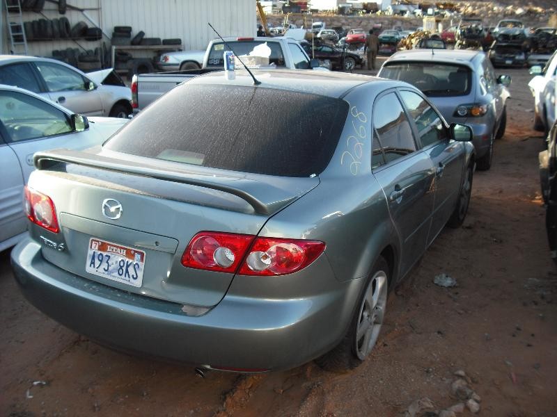 Used Rear Back Glass fits: 2005 Mazda 6 roof mounted antenna Rear Grad