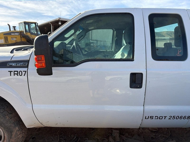 Used Front Left Door Assembly Front fits: 2016 Ford F350SD PICKUP elec