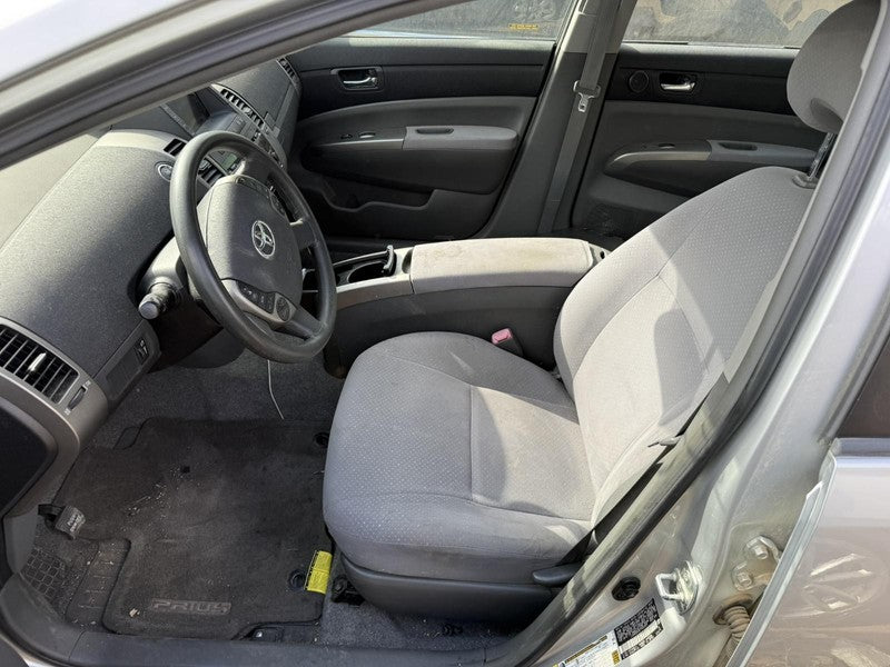 Used Air Cleaner Assembly fits: 2007 Toyota Prius  Grade A