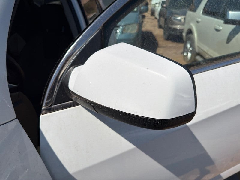 Used Left Door Mirror fits: 2012 Chevrolet Equinox Power paint to matc