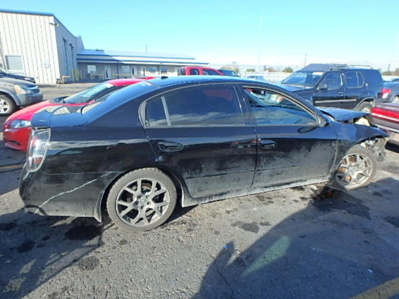 Used Rear Bumper Assembly Rear fits: 2006 Nissan Altima 3.5L dual exha