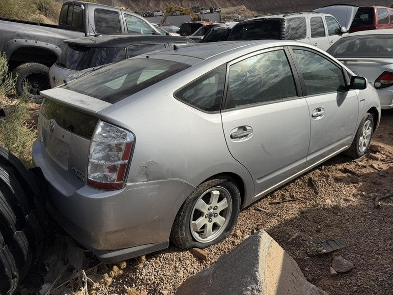 Used Air Cleaner Assembly fits: 2007 Toyota Prius  Grade A