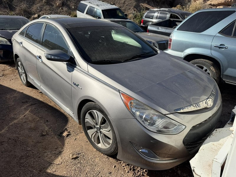 Used ABS Modulator fits: 2013 Hyundai Sonata Modulator Assembly 2.4L V