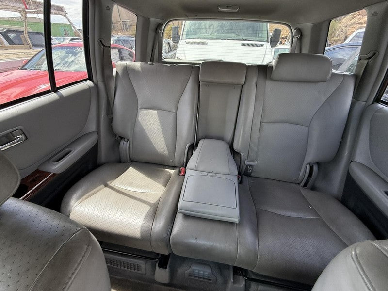 Used Seat Rear fits: 2007 Toyota Highlander Seat Rear Grade A