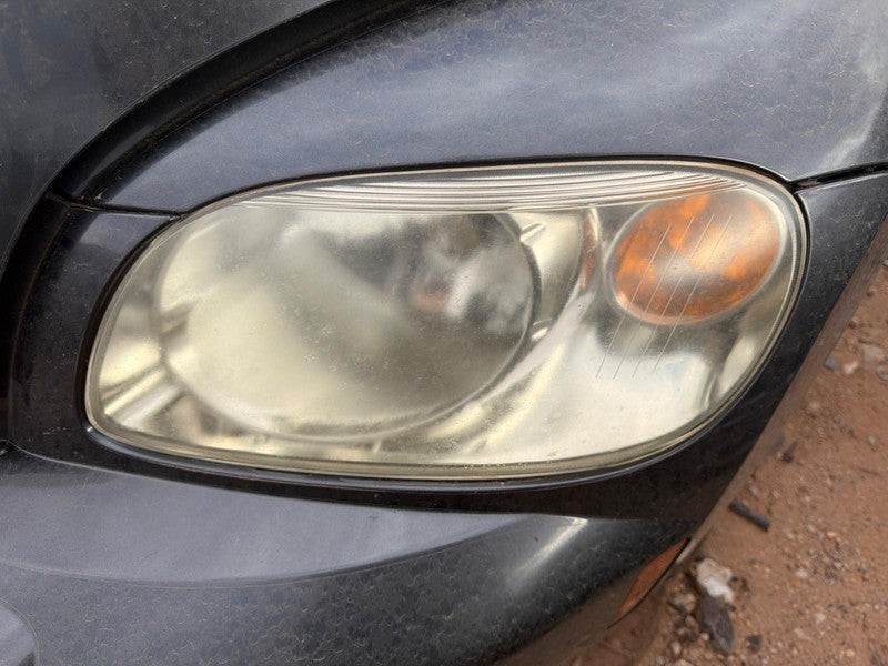 Used Left Headlight Assembly fits: 2010 Chevrolet Hhr Left Grade A