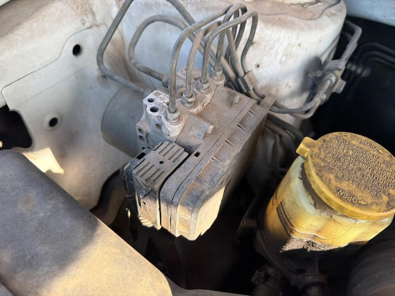 Used ABS Modulator fits: 2009 Subaru Tribeca Modulator Assembly vehicl