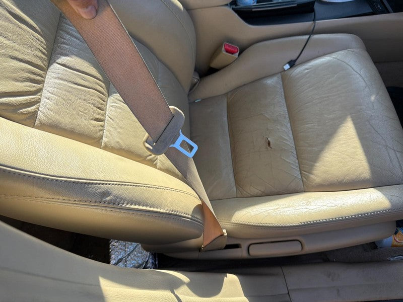 Used Front Right Seat Belt Front fits: 2009 Honda Accord bucket seat S