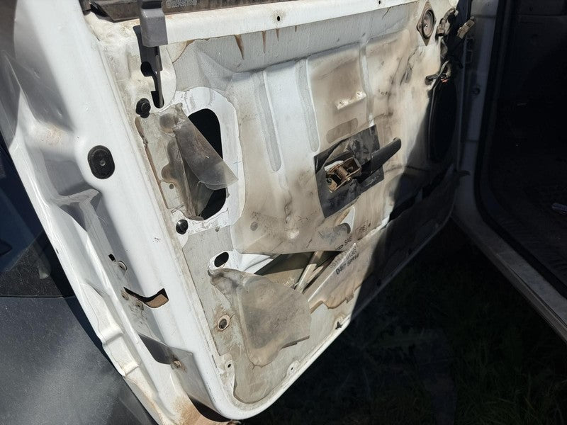 Used Rear Back Glass fits: 1997 Dodge 1500 PICKUP Club Cab fixed Rear 