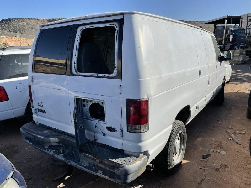 Alternator 110-130 Amp Fits 97-04 FORD E150 VAN 438819