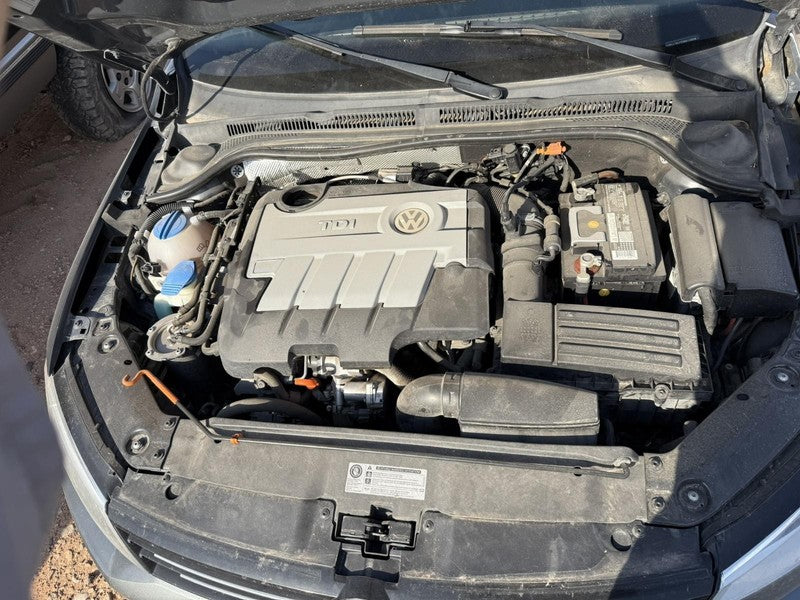 Used Alternator fits: 2012 Volkswagen Jetta 2.0L diesel 140 amp ID 06F