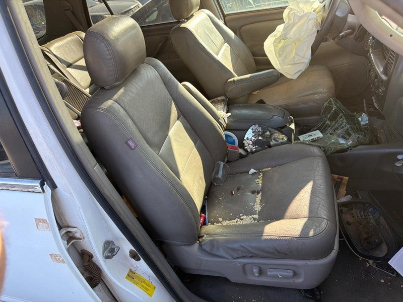 2005 - 2007 Toyota Sequoia Passenger Side Front Seat bucket, leather, 