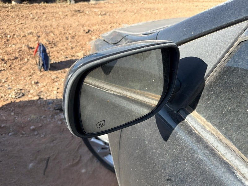 Used Left Door Mirror fits: 2010 Toyota Corolla Power L. w/o heated Le