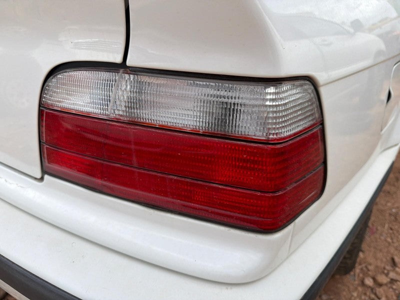 Used Right Tail Light Assembly fits: 1995 Bmw 318I Conv R. Right Grade