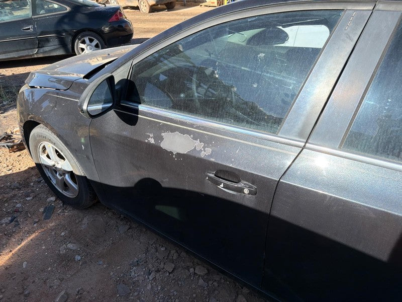 Used Front Left Door Assembly Front fits: 2011 Chevrolet Cruze express