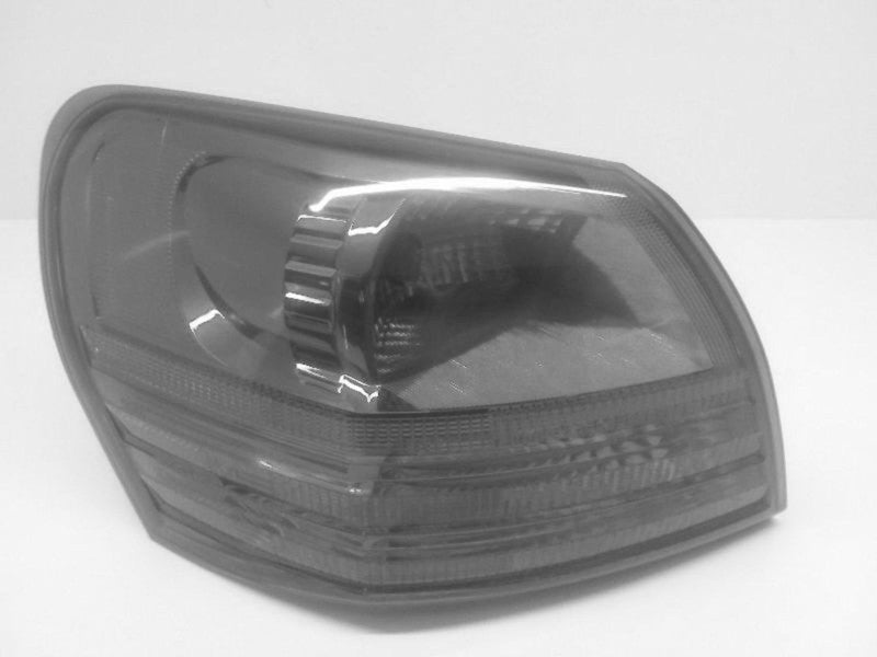 Used Left Tail Light Assembly fits: 2013 Nissan Rogue quarter panel mo