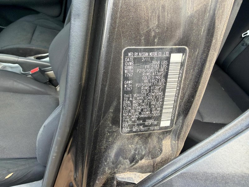 Used Front Right Seat Front fits: 2011 Nissan Juke cloth manual Front 