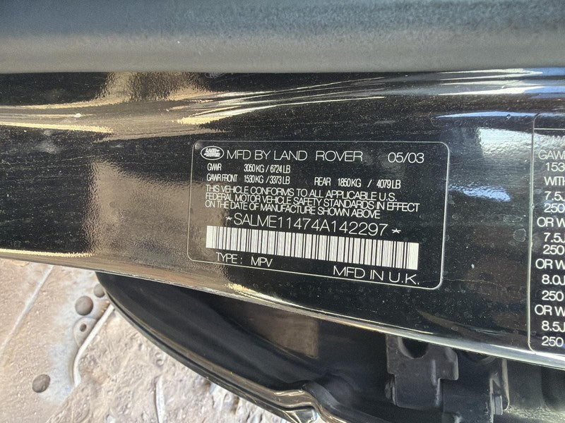 Used Rear Right Door Assembly Rear Side fits: 2004 Land rover Range ro