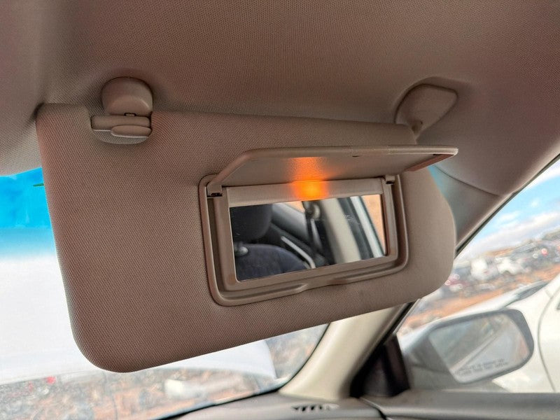 Used Right Sun Visor fits: 2018 Nissan Altima Sdn w/illumination Right