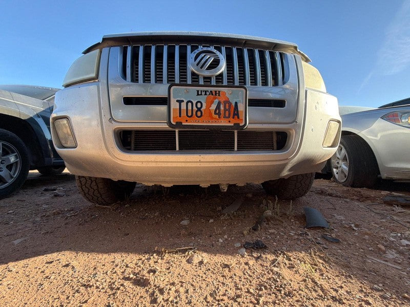 Used Front Bumper Assembly Front fits: 2010 Mercury Mariner fog lamps 