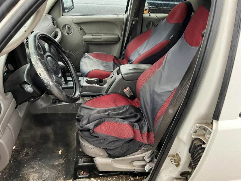 Alternator Denso Oval Plug Fits 01-11 DAKOTA 460980