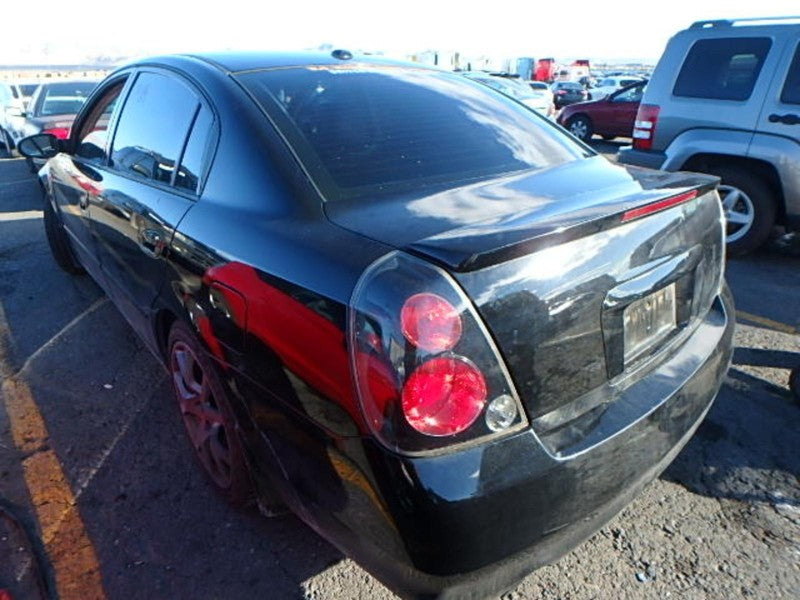 Used Rear Bumper Assembly Rear fits: 2006 Nissan Altima 3.5L dual exha