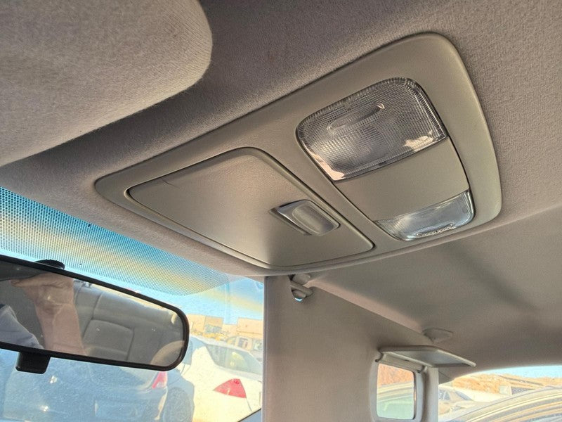 Used Front Upper Center Console fits: 2002 Toyota Camry roof w/o sunro