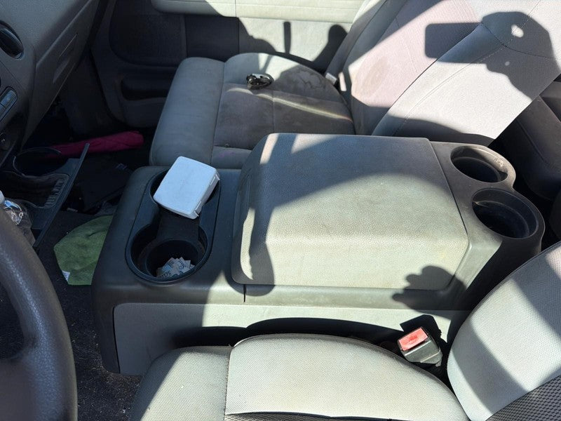 Used Front Lower Center Console fits: 2004 Ford F150 PICKUP floor New 