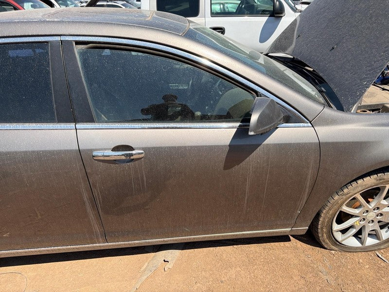 Used Front Right Door Assembly Front fits: 2012 Chevrolet Malibu w/o d