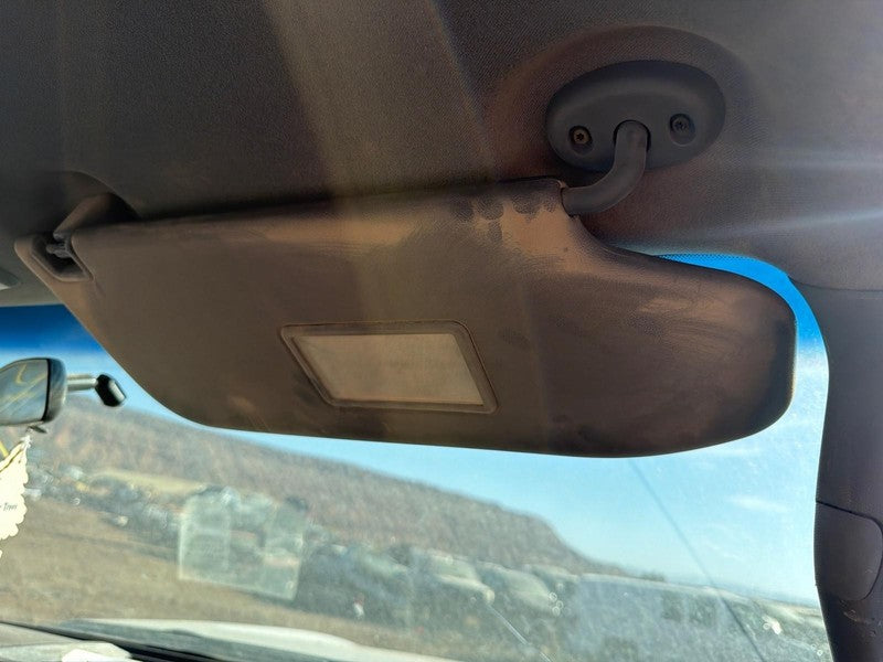 Used Right Sun Visor fits: 2016 Ford F350SD PICKUP Regular Cab R. Righ