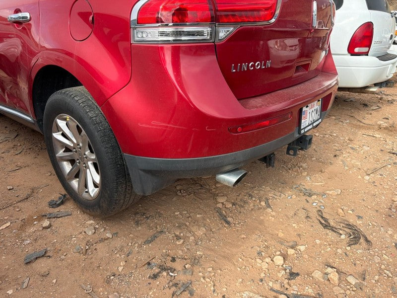 Used Rear Bumper Assembly Rear fits: 2011 Lincoln Mkx park assist w/to