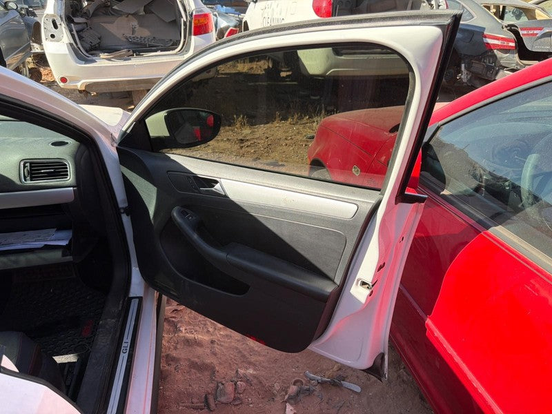 Used Front Right Door Assembly Front fits: 2012 Volkswagen Jetta gli e