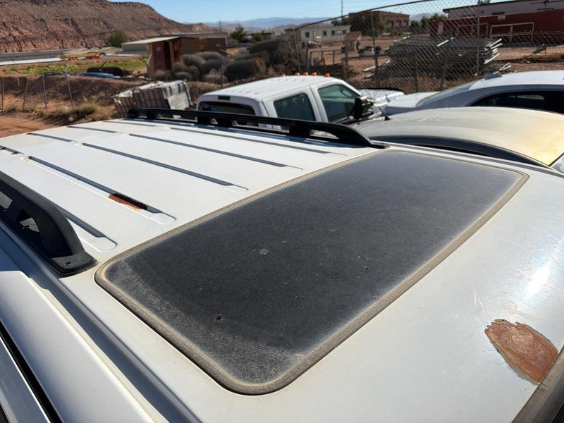 Used Roof Panel Glass fits: 2006 Ford Expedition  Grade A