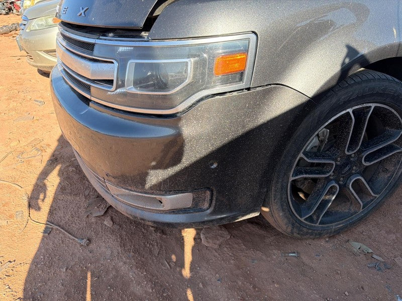 Used Front Bumper Assembly Front fits: 2015 Ford Flex Limited w/automa