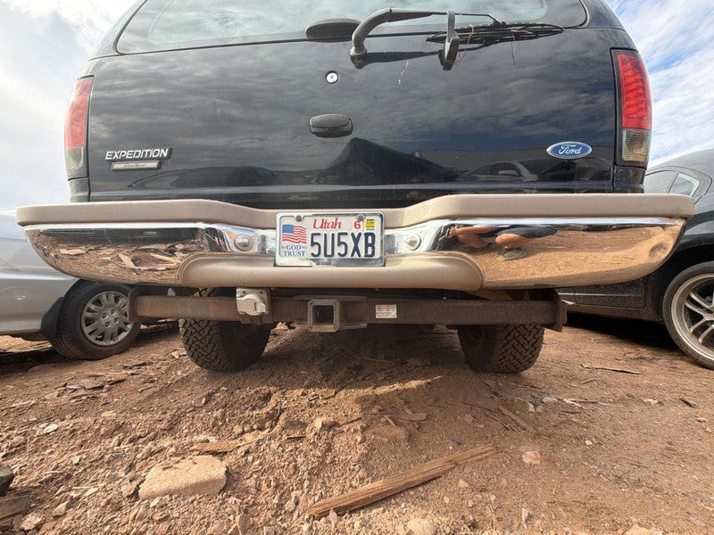 Used Rear Bumper Assembly Rear fits: 1997 Ford Expedition chrome w/o p