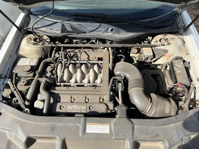 Used Engine Complete Assembly fits: 2000 Lincoln CONTINENTAL 4.6L VIN 