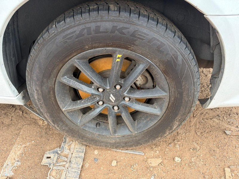 Used Wheel fits: 2019 Dodge Caravan 17x6-1/2 aluminum 10 spoke individ