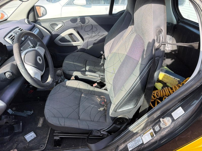 Used Front Left Seat Front fits: 2014 Smart  bucket manual Passion clo