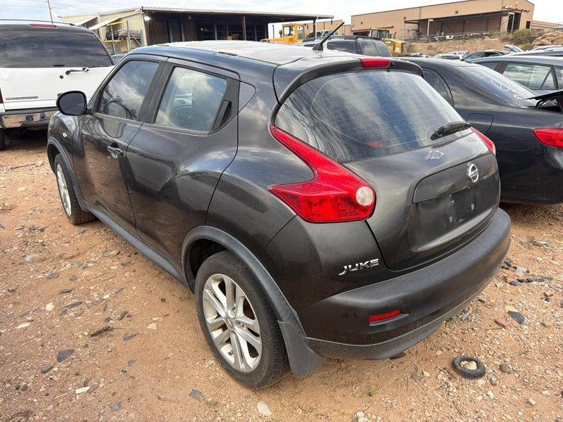 Used Front Right Seat Front fits: 2011 Nissan Juke cloth manual Front 