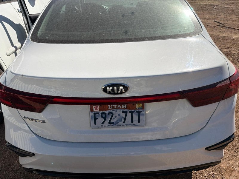 Used Deck Lid fits: 2019 Kia Forte Sedan w/o spoiler incandescent tail