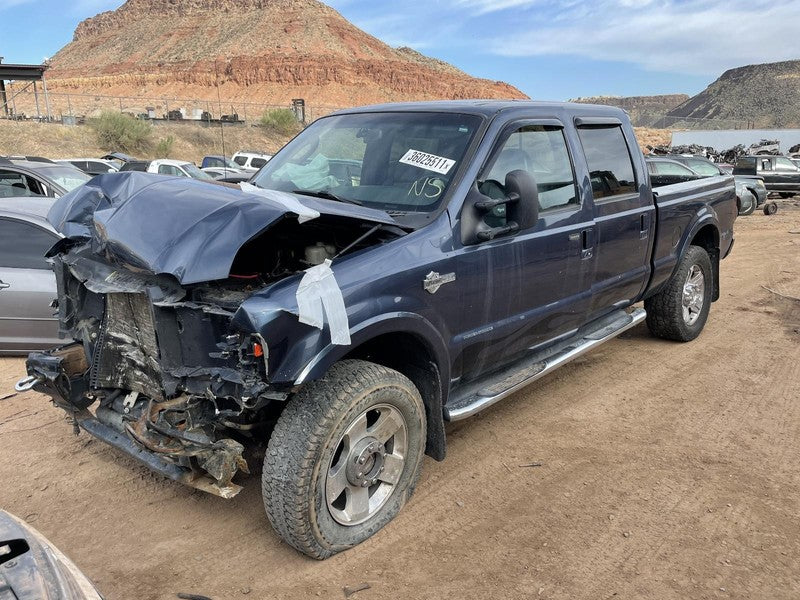Used Wheel fits: 2007 Ford F350SD PICKUP 20x8 H-D edition package Grad