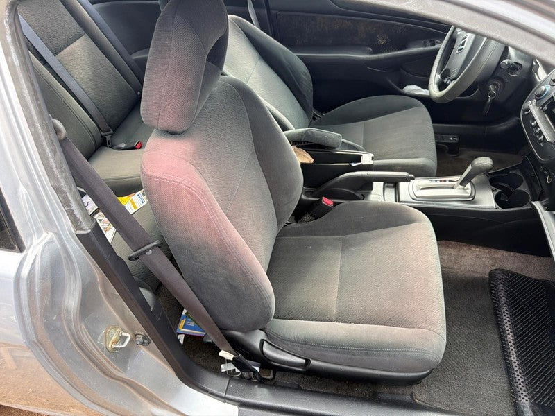 Used Front Right Seat Front fits: 2004 Honda Civic Cpe 2 Dr bucket w/o