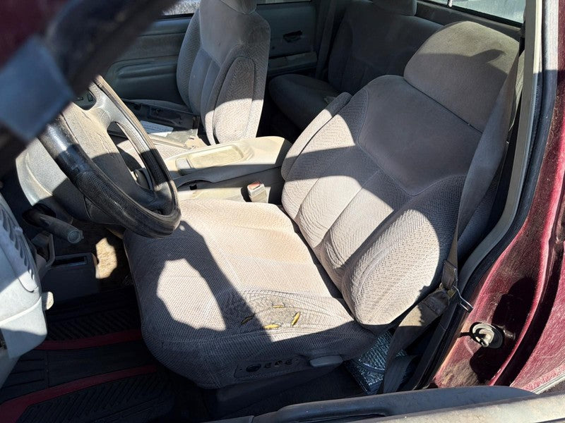 Used Seat Front fits: 1995 Chevrolet 2500 PICKUP Seat Front Grade A