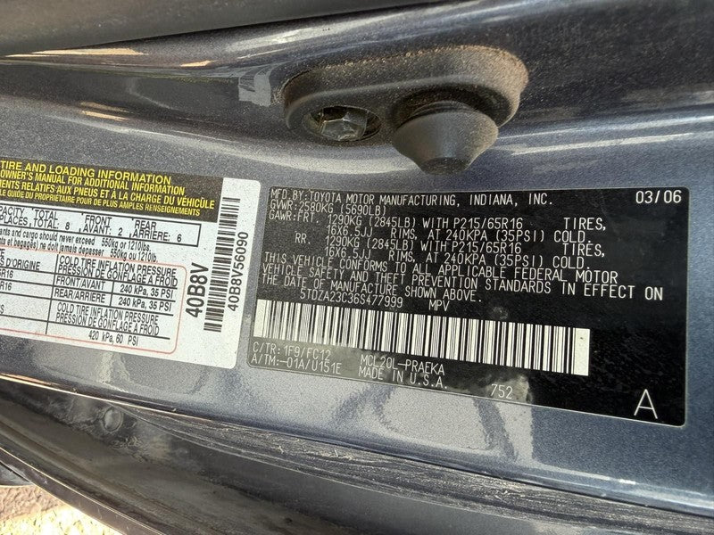 2006 Toyota Sienna Transmission Bell Housing