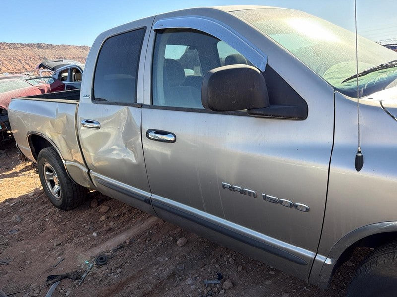 Used Front Right Door Assembly Front fits: 2002 Dodge 1500 PICKUP Quad