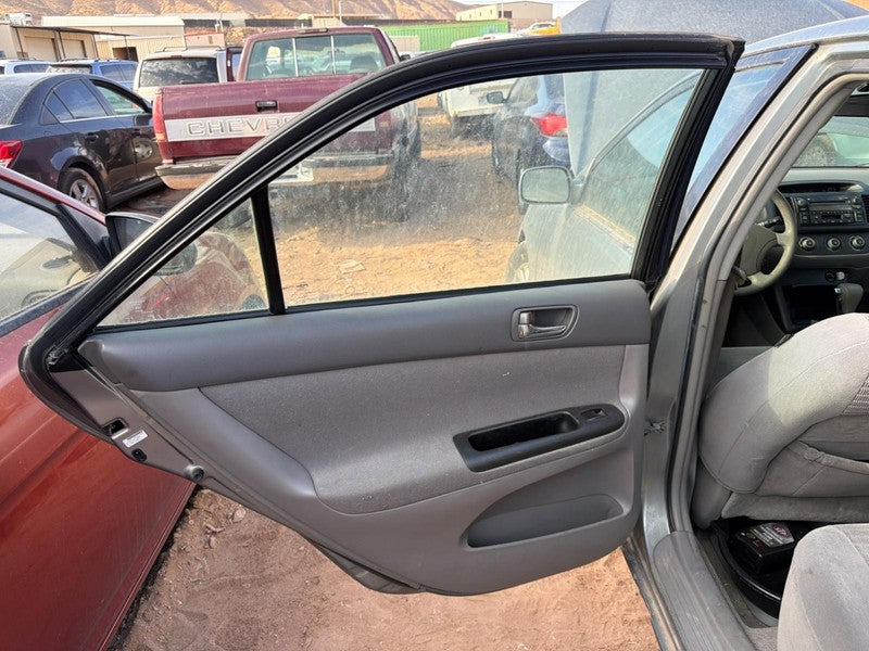 Used Rear Left Door Assembly Rear Side fits: 2005 Toyota Camry electri